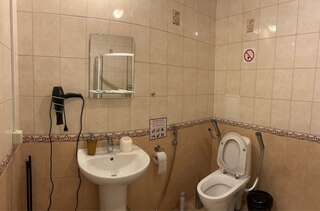 Гостиница Сампо Лосево Стандарт Четырехместный номер-8